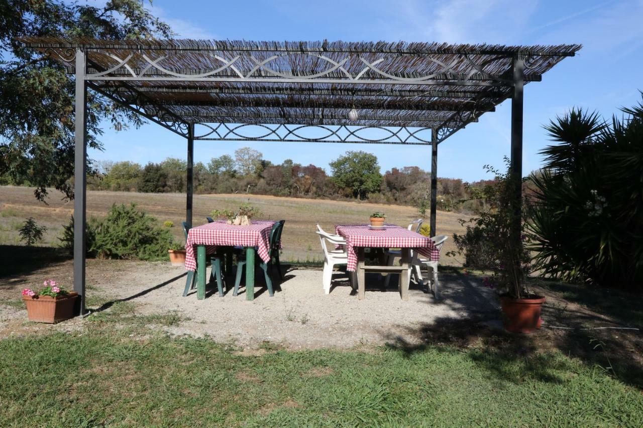 מונטיאנו Agriturismo Tinti מראה חיצוני תמונה