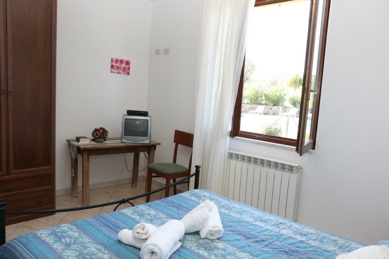 מונטיאנו Agriturismo Tinti מראה חיצוני תמונה